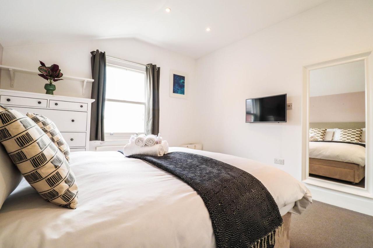 Modern & Spacious 1 Bedroom Clapham Junction Flat Londres Exterior foto